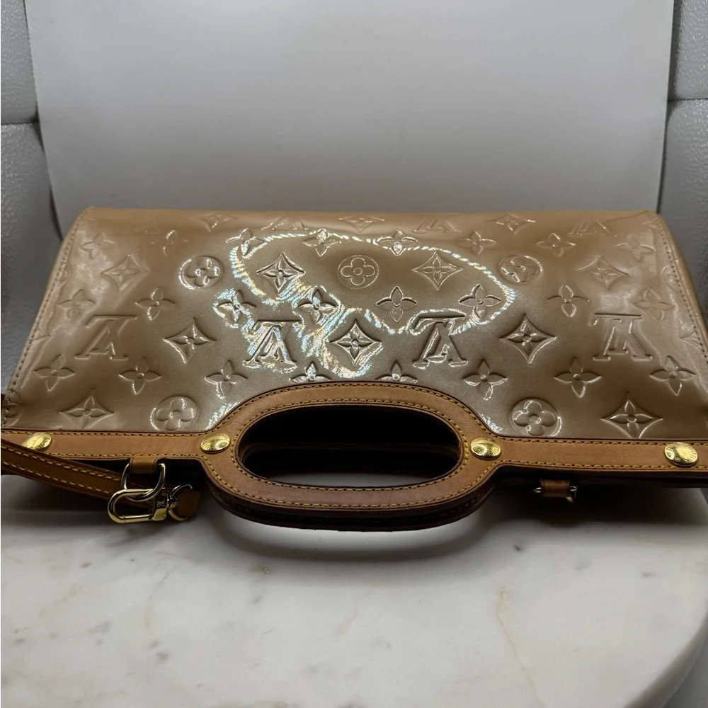 Louis Vuitton Vernis Roxbury with Detachable Shoulder Strap Authentic